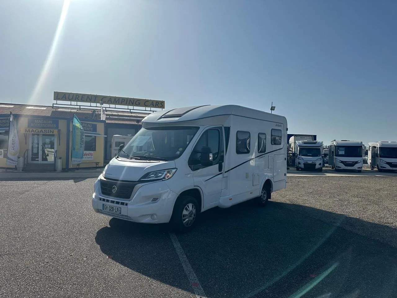 GLOBEBUS T1